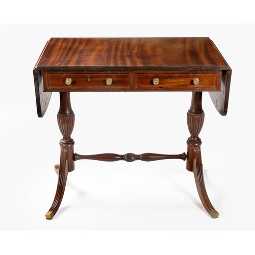 540 - A REGENCY STYLE MAHOGANY PEMBROKE TABLE