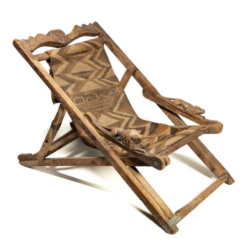 444 - A CHOKWE/MBUNDA CHAIR, NORTHERN ANGOLA/SOUTHERN ZAMBIA
