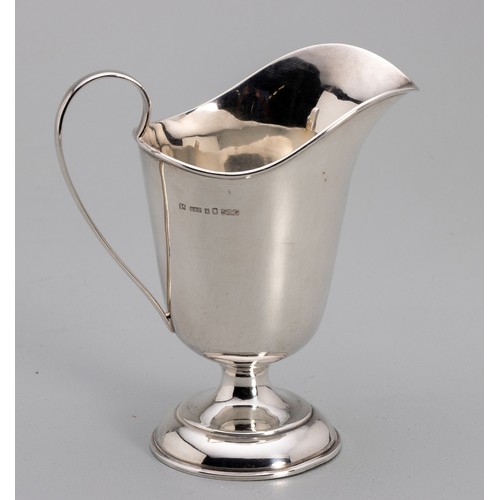 1018 - A SOUTH AFRICAN SILVER MILK JUG, SOUTH AFRICAN GOLDWARE COMPANY