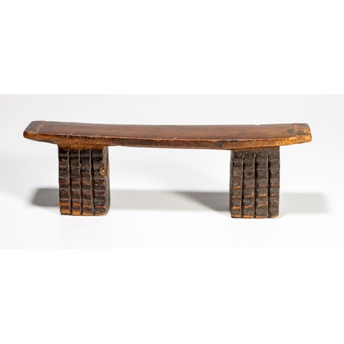351 - A ZULU HEADREST