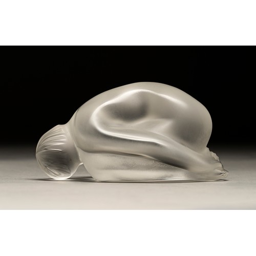 468 - A LALIQUE 'NU TENTATION' MODEL