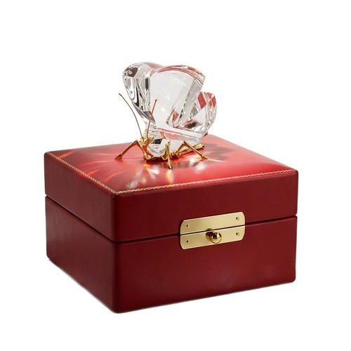 471 - A STEUBEN GLASS AND 18 KARAT GOLD CHRISTMAS EDITION BUTTERFLY