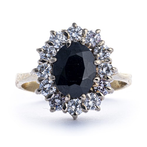 1439 - A CERTIFIED SAPPHIRE AND NATURAL DIAMOND DRESS RING