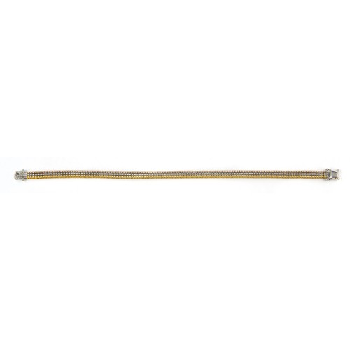  A NATURAL DIAMOND TENNIS BRACELET, 4.00 CARATS