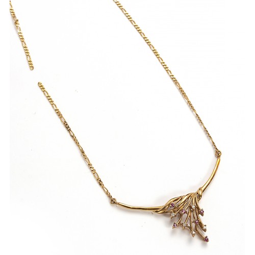 46 - A GEMSET NECKLACE