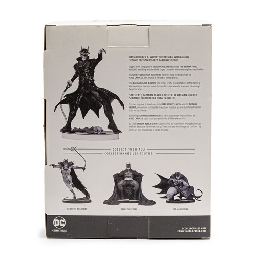  A DC COLLECTIBLE STATUE OF 'THE BATMAN WHO LAUGHS' FROM BATMAN BLACK & WHITE LINE