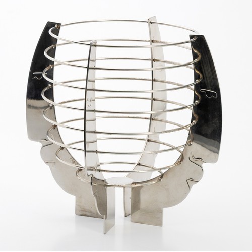 40 - A CARROL BOYES APPLE BASKET