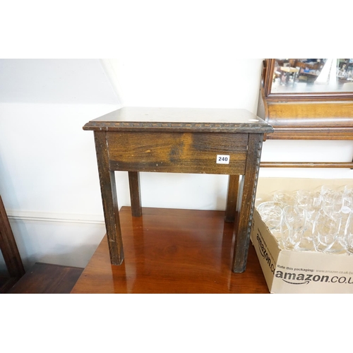 Lot 240       