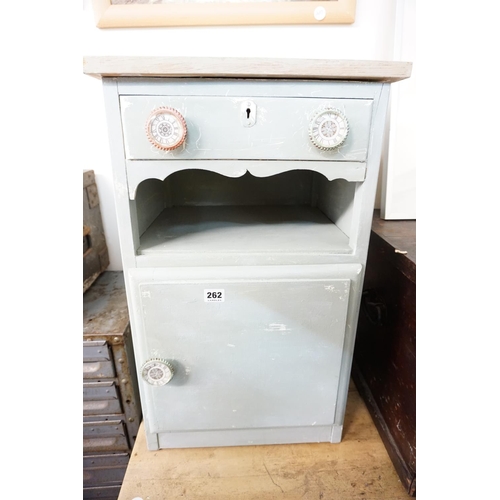 Lot 262       