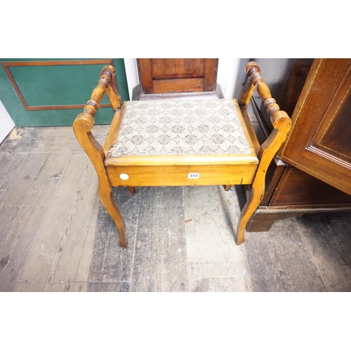 312 - A music stool