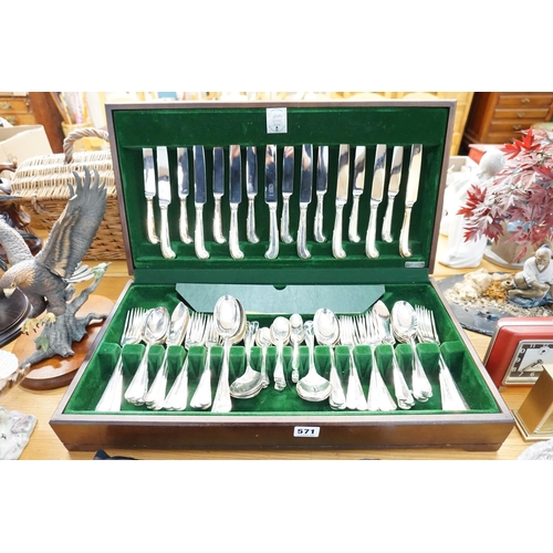 571 - A canteen of cutlery - George Butler