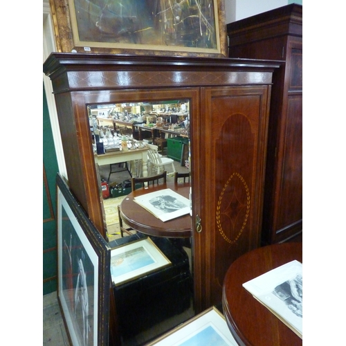 111a - A good quality Edwardian mahogany double wardrobe with mirrored door