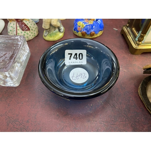 Lot 740       