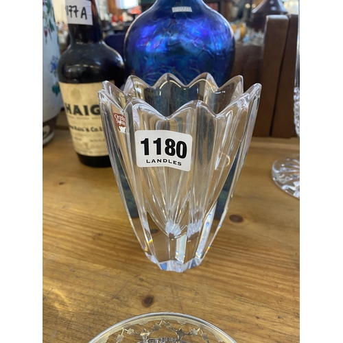 Lot 1180      