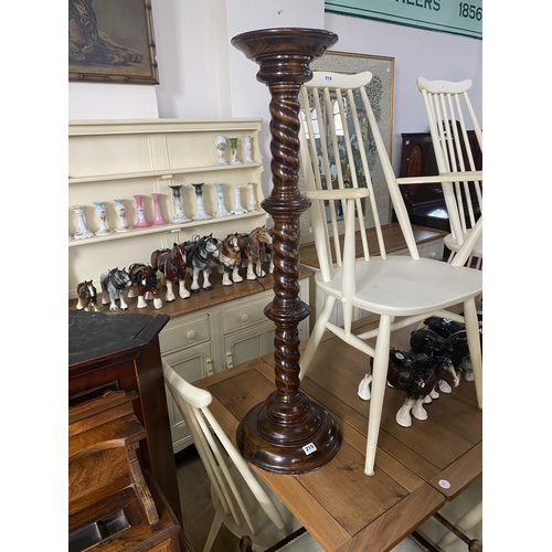 215 - A twisted column plant stand