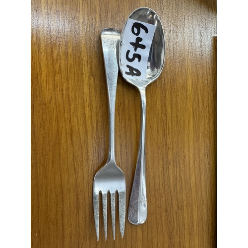 645a - A silver spoon and fork