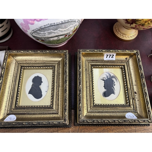 772 - 2 framed silhouettes