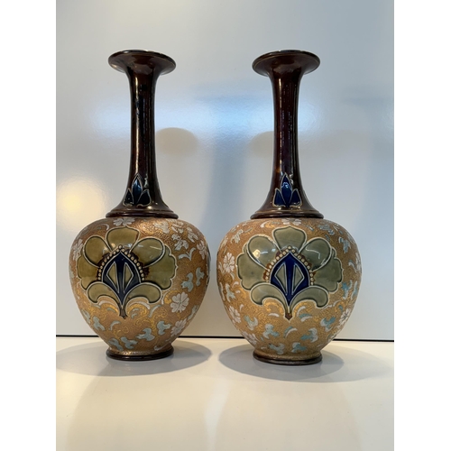 789 - A pair of Royal Doulton Slater vases with slender tapering necks