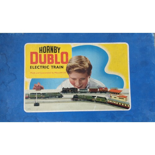 58 - No 24.  Hornby-Dublo 3-rail Goods Set with BR 2-8-0 locomotive 48158 in box, lid damaged and incompl... 