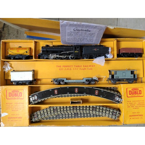 58 - No 24.  Hornby-Dublo 3-rail Goods Set with BR 2-8-0 locomotive 48158 in box, lid damaged and incompl... 