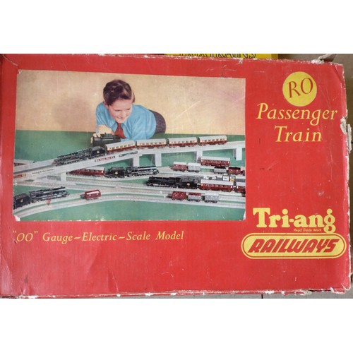 175 - No 113.  Trix Trains Western Viscount and Western vanguard locomotives in boxes, Traing RO Passenger... 