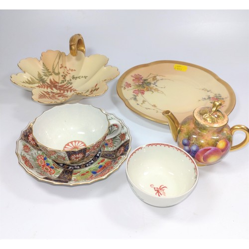 690 - A Royal Worcester 1404 leaf dish 18cm diameter, plate 19cm, miniature teapot with cover, an English ... 