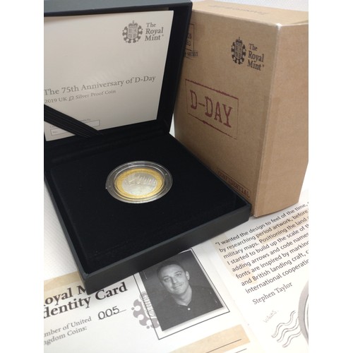 445 - A Royal Mint 75th anniversary of D-Day. £2 silver proof coin with packaging.