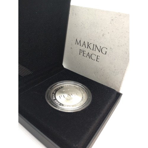 474 - A Royal Mint 75th anniversary of the end of the Second World War sterling silver crown.