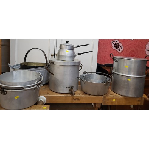 67 - Commercial cookware stainless/brass