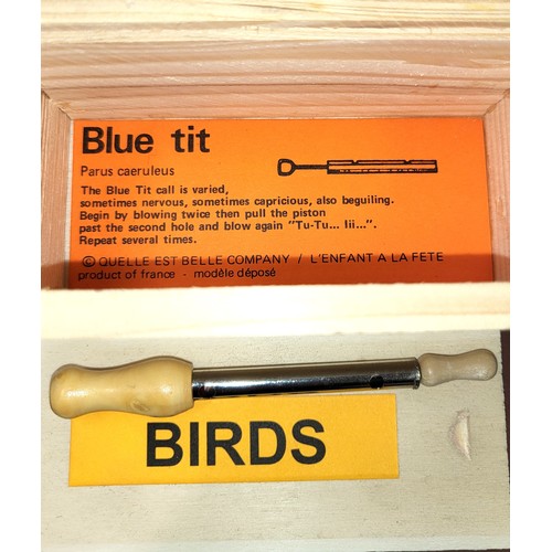 77 - Eleven bird whistles including Blue Tit, Cuckoo, Blackbird, Hoopoe, Swarling, Starling, Swift, Great... 