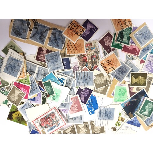 152 - A collection of UK stamps including eleven £5 Queen's head, twelve £1.50 Queen's head, eight £1.00 Q... 