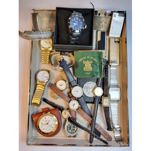 396 - A miscellaneous lot including fourteen watches (one of which is a Seiko alarm chronograph), four poc... 