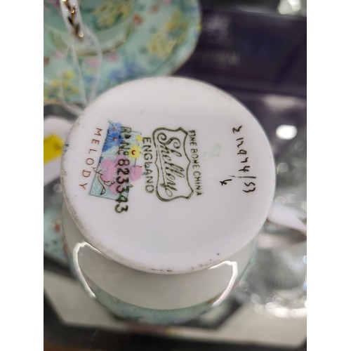 168 - Shelley Melody set and white cake stand (13)