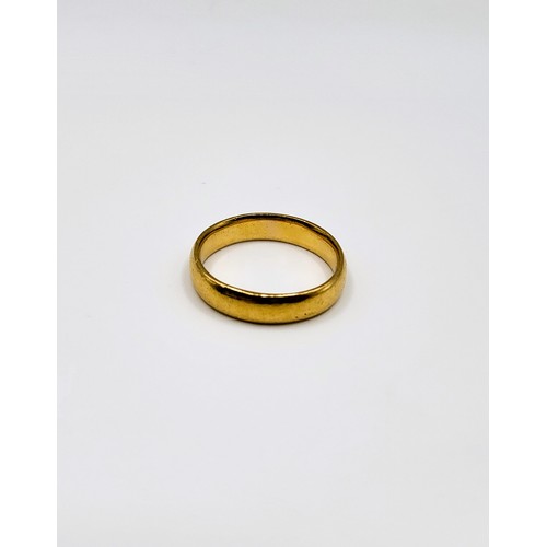 250 - 22ct yellow gold wedding band, fully hallmarked. 6.8g.