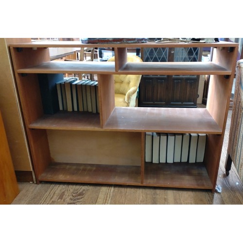 40 - A bookcase