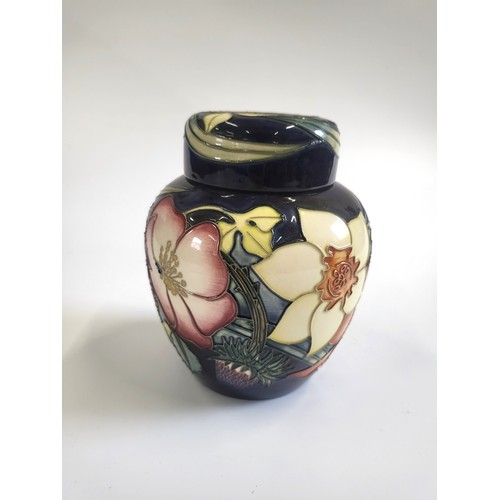 164 - A Moorcroft Golden Jubilee 2002 jar and cover with box 16cm.