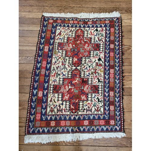 52 - Red and blue patterned heavy duty Turkish throw. 150cm x 106cm.