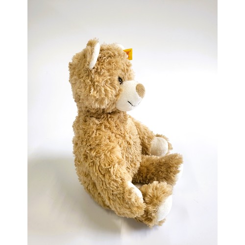 107 - Steiff teddy bear with button and tag in ear, 30cm.