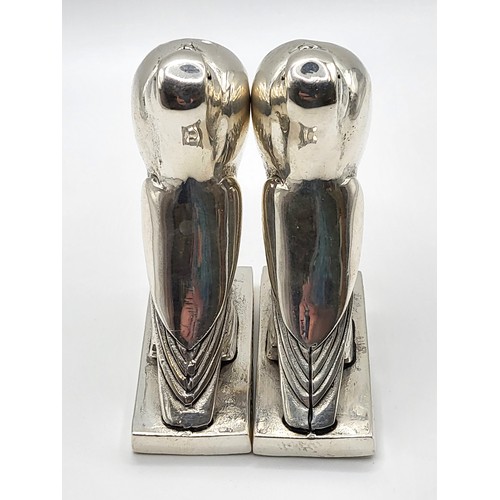 200 - A pair of condiments in the form of fan tail doves. C Charles France 1930 stamped 800  8cm x 6cm.  2... 