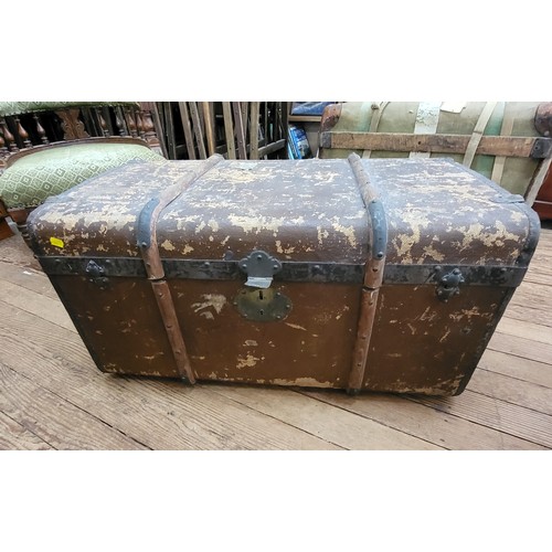 47 - A large trunk 43cm x 85cm x 52cm and a large travelling case  with pull out compartment 26cm x 70cm ... 