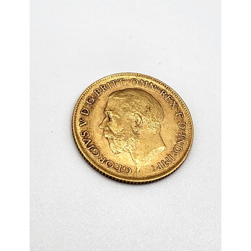 283 - A 1914 half sovereign coin 3.9gms