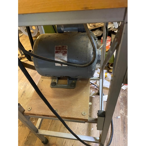 8 - A Crompton Parkinson rotary sander. Please call 0118 9790460 for collection address.