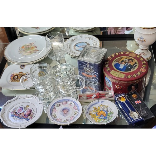 199 - Commemorative Royality porcelain and glasses a 1977 Jubilee unopened 8oz tea-tin and a 1981 marriage... 