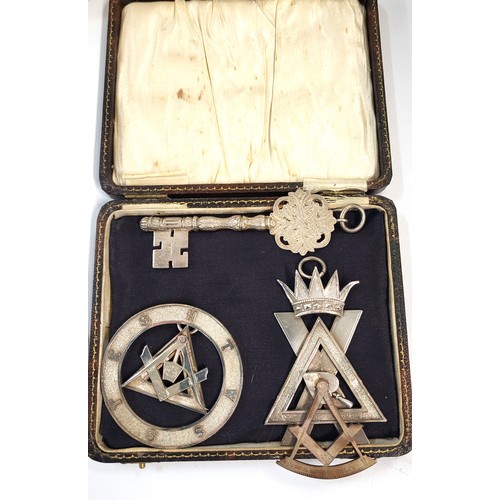 167 - Five Masonic items including gavel and block set, jewels, inkwell, bowl, and lidded pot. (5)