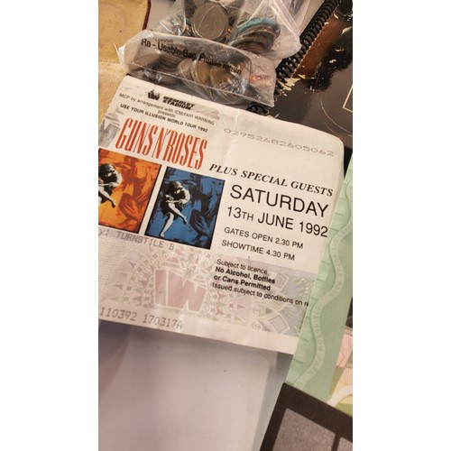 173 - A mixed lot of house clearance including a Guns 'N Roses concert ticket stub 13th June 1992 Wembley ... 