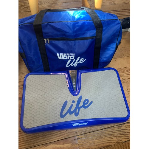 175 - A Vibra Life vibration plate exercise machine; a home fitness machine featuring an oscillating platf... 