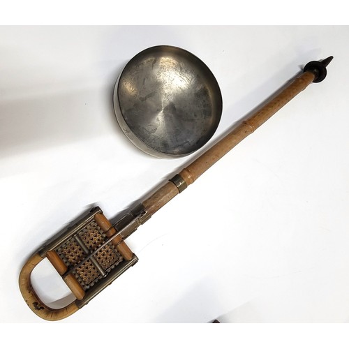 180 - A Selangor pewter bowl and shooting stick (2)