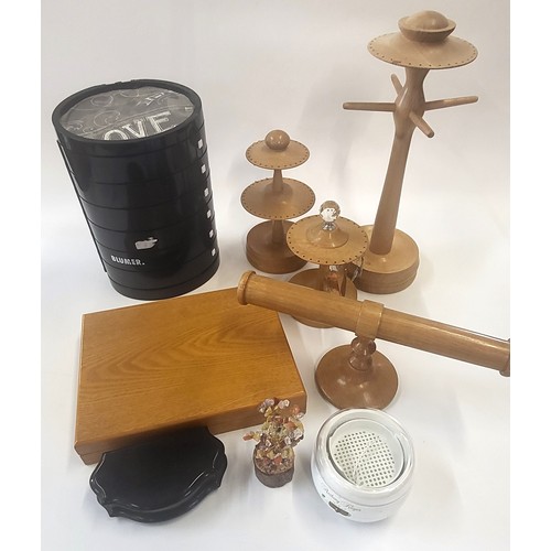 171 - An assortment of oak hand turned Shedkraft jewellery stands, an oak wooden box, and Edwardian ebony ... 