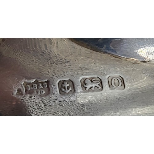 337 - A silver fretwork dish with scalloped edge 182gms  4.5 x 21 x 17.5cm S Blanckensee & Son Ltd, Birmin... 