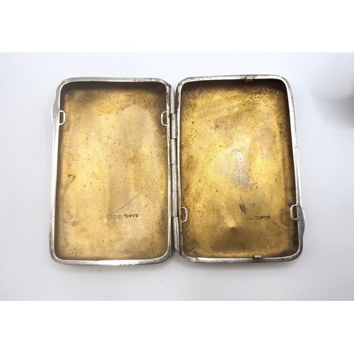 343 - A silver quaich William Hutton & Sons Ltd, Sheffield 1930 2.5cm height, 10cm width 64.1gms, and a si... 